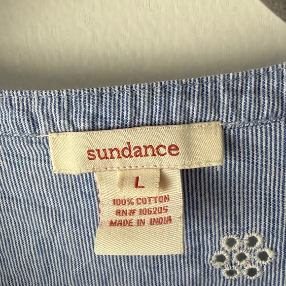 Sundance Blue Eyelet Embroidered Button Up Blouse Sz L 100% Cotton Pin Stripe - Picture 2 of 4